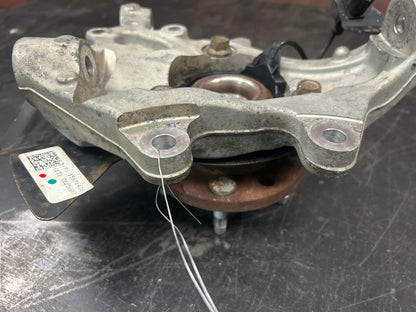 2006-2010 PONTIAC SOLSTICE/SATURN SKY REAR LEFT SPINDLE KNUCKLE WHEEL HUB OEM