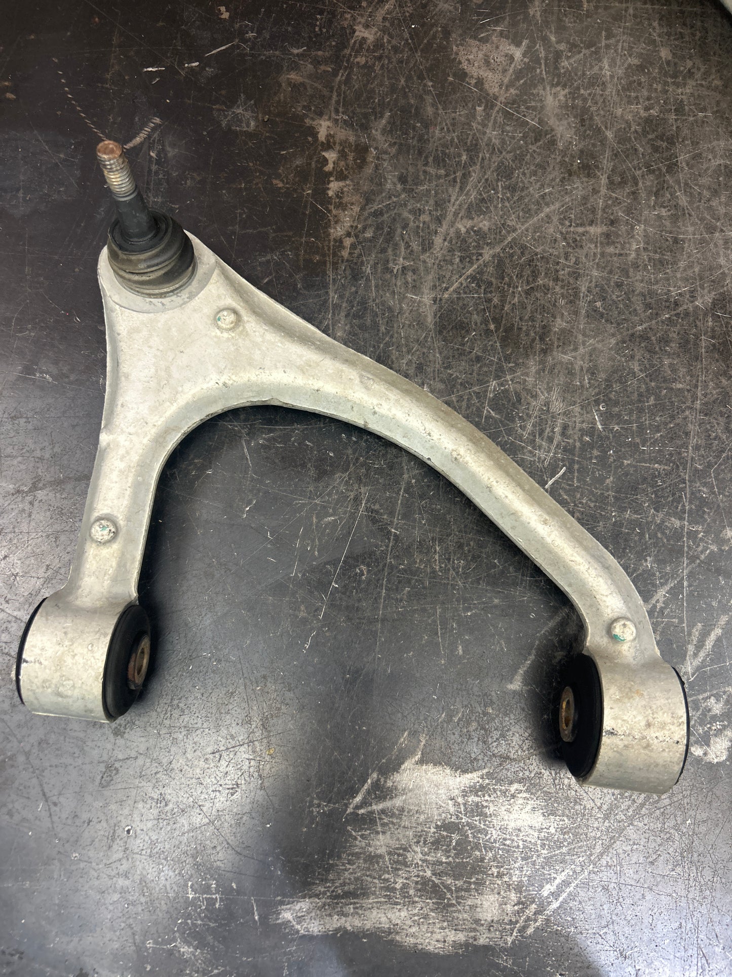 2006-2010 PONTIAC SOLSTICE/SATURN SKY REAR LEFT UPPER & LOWER CONTROL ARM OEM