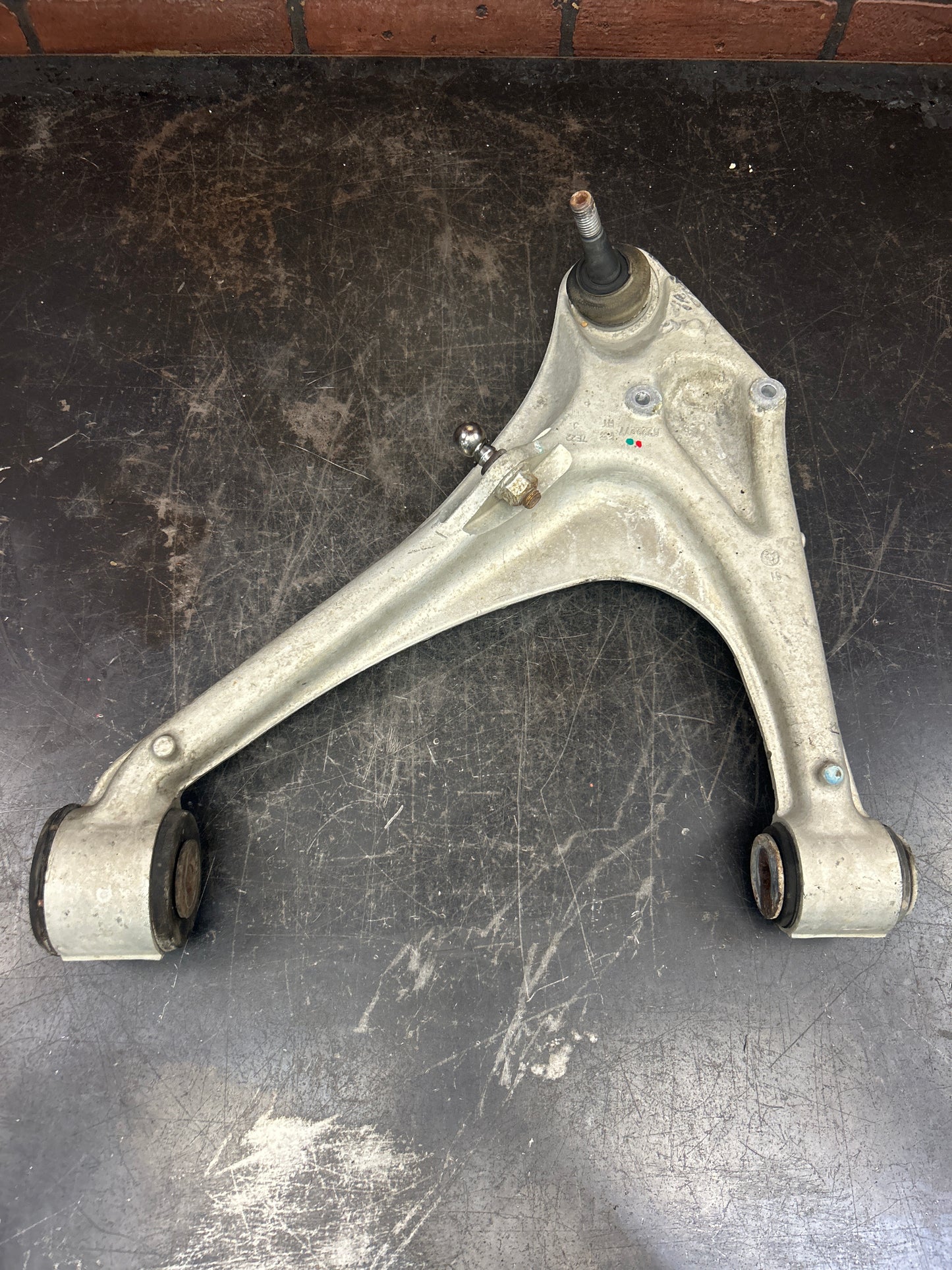 2006-2010 PONTIAC SOLSTICE/SATURN SKY REAR RIGHT UPPER & LOWER CONTROL ARM OEM