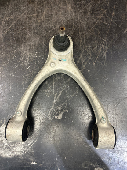 06-10 PONTIAC SOLSTICE/SATURN SKY FRONT RIGHT UPPER & LOWER CONTROL ARM SET OEM