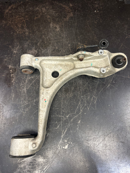 06-10 PONTIAC SOLSTICE/SATURN SKY FRONT RIGHT UPPER & LOWER CONTROL ARM SET OEM