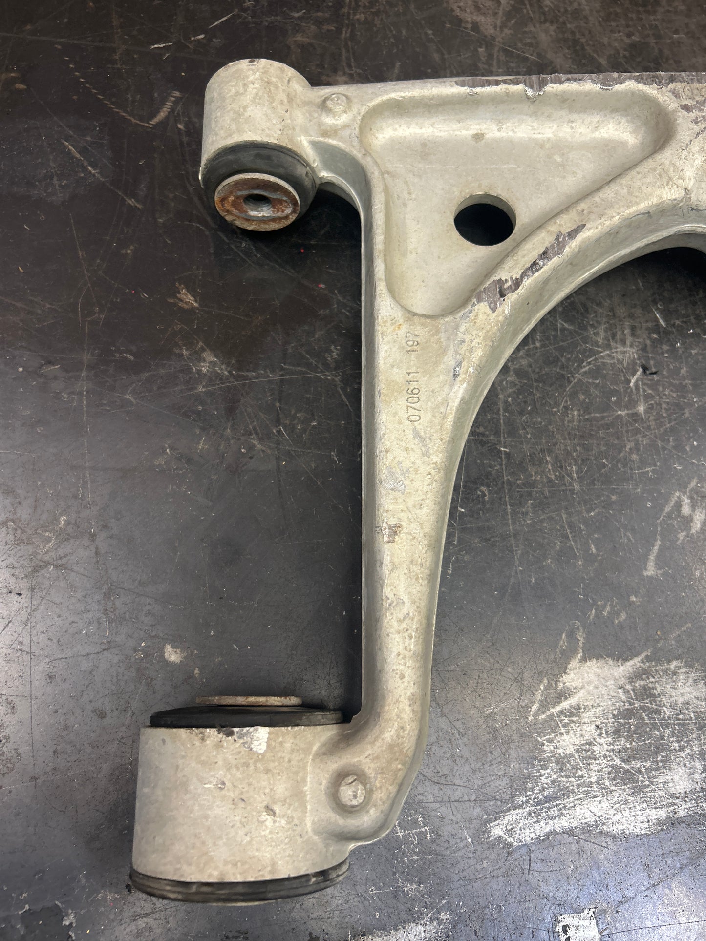 06-10 PONTIAC SOLSTICE/SATURN SKY FRONT LEFT UPPER & LOWER CONTROL ARM SET OEM
