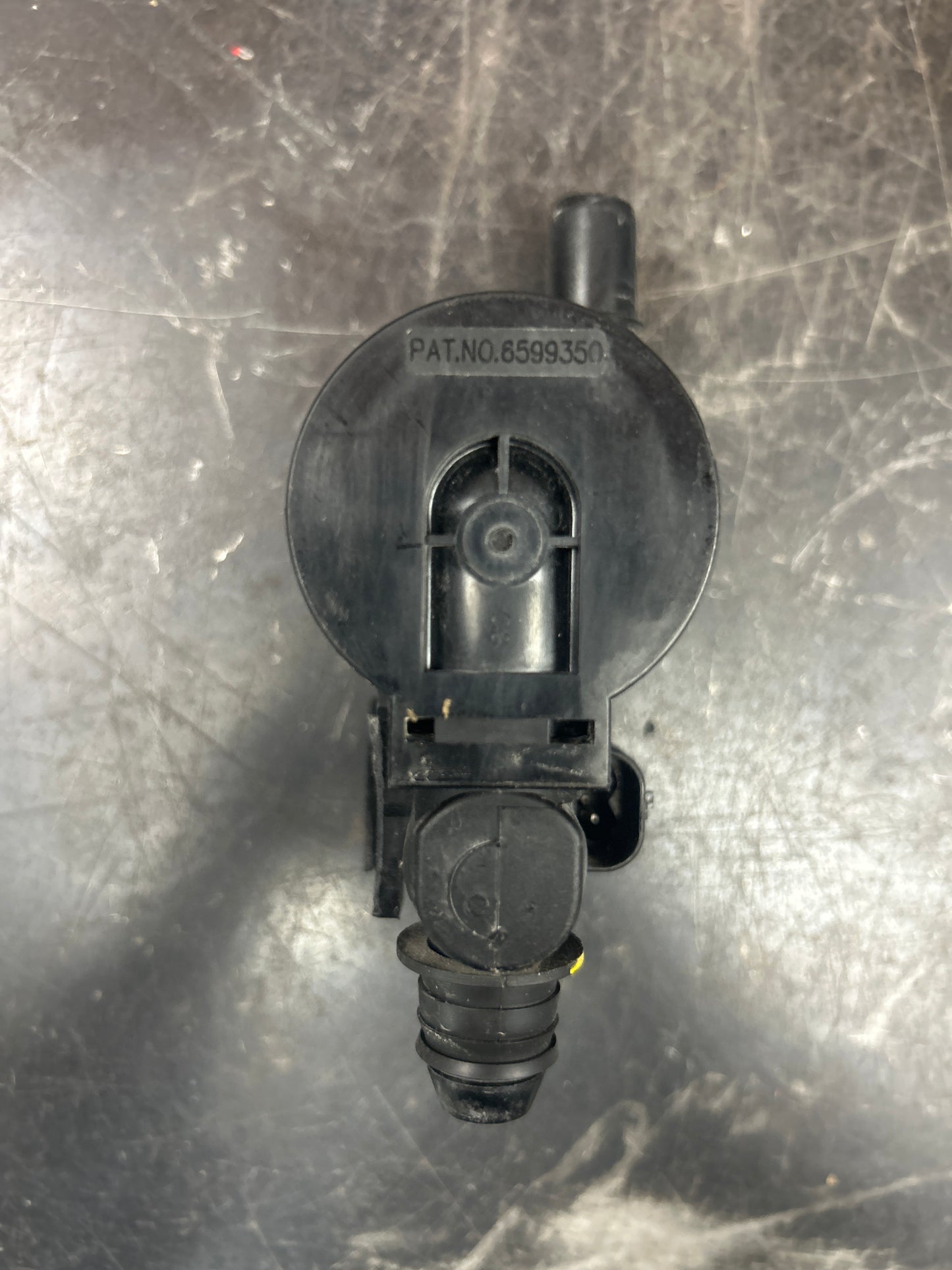 2006-2010 Pontiac Solstice/Saturn Sky Fuel Vapor Charcoal Canister Genuine OEM