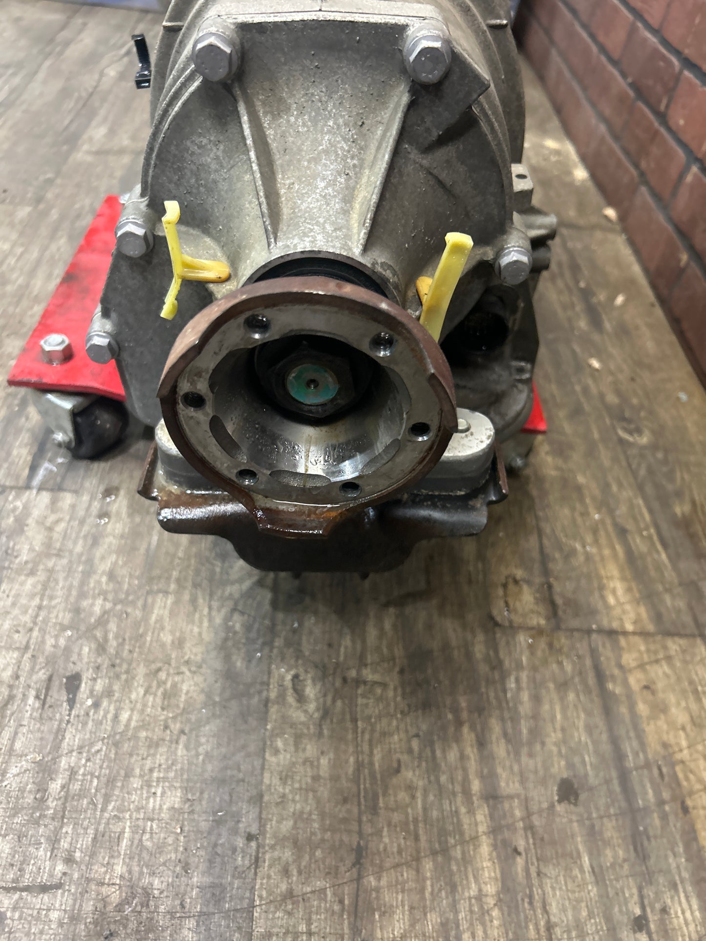 2006 - 2010 Pontiac Solstice RWD Automatic Transmission AT 5L40E OEM