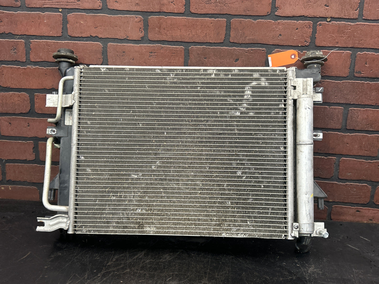 2007-2009 Pontiac Solstice GXP 2.0l A/T Radiator/Condenser/Fan OEM