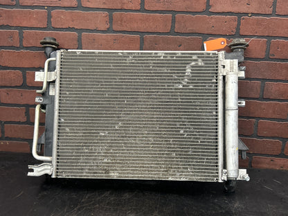 2007-2009 Pontiac Solstice GXP 2.0l A/T Radiator/Condenser/Fan OEM
