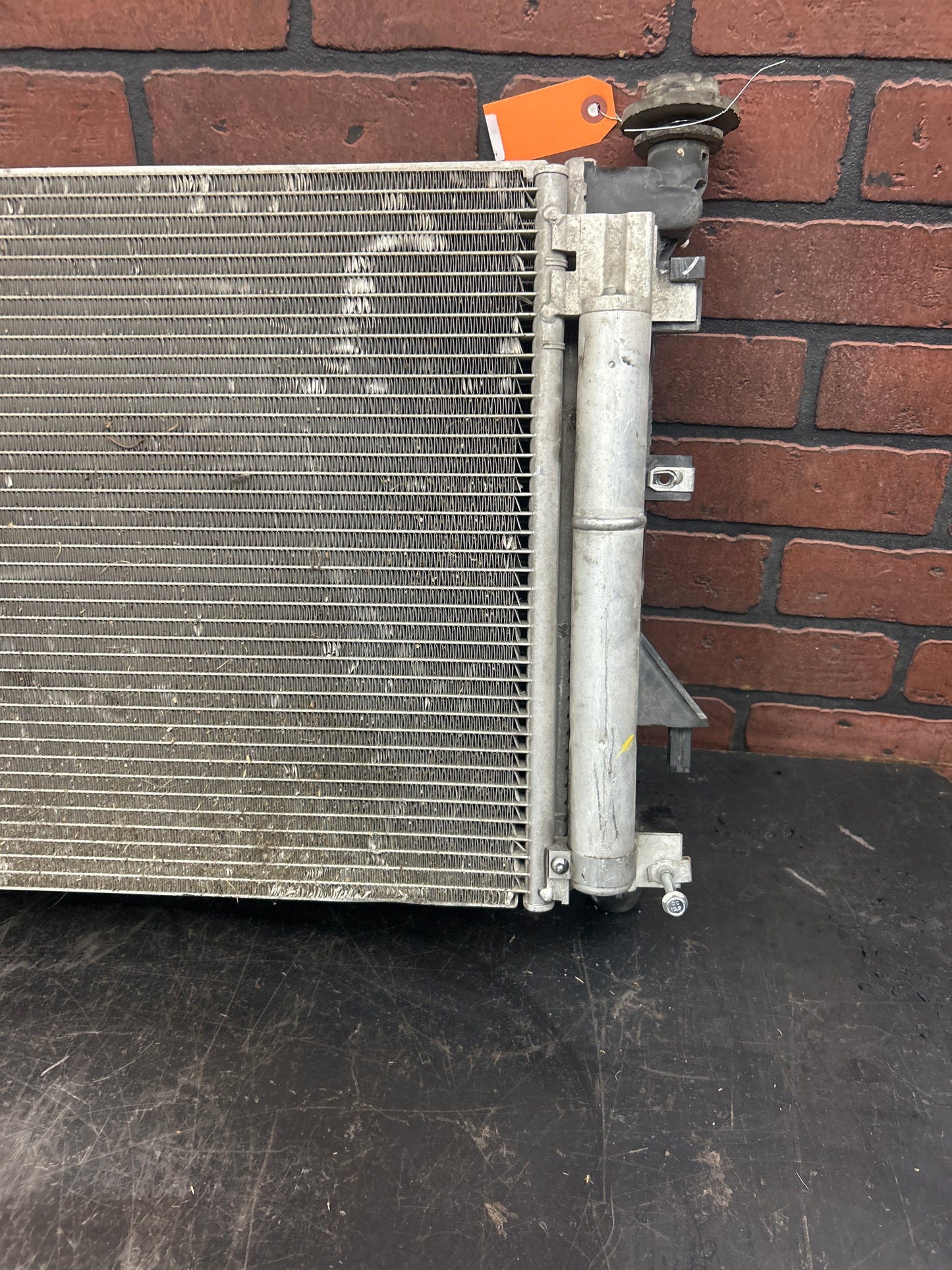 2007-2009 Pontiac Solstice GXP 2.0l A/T Radiator/Condenser/Fan OEM