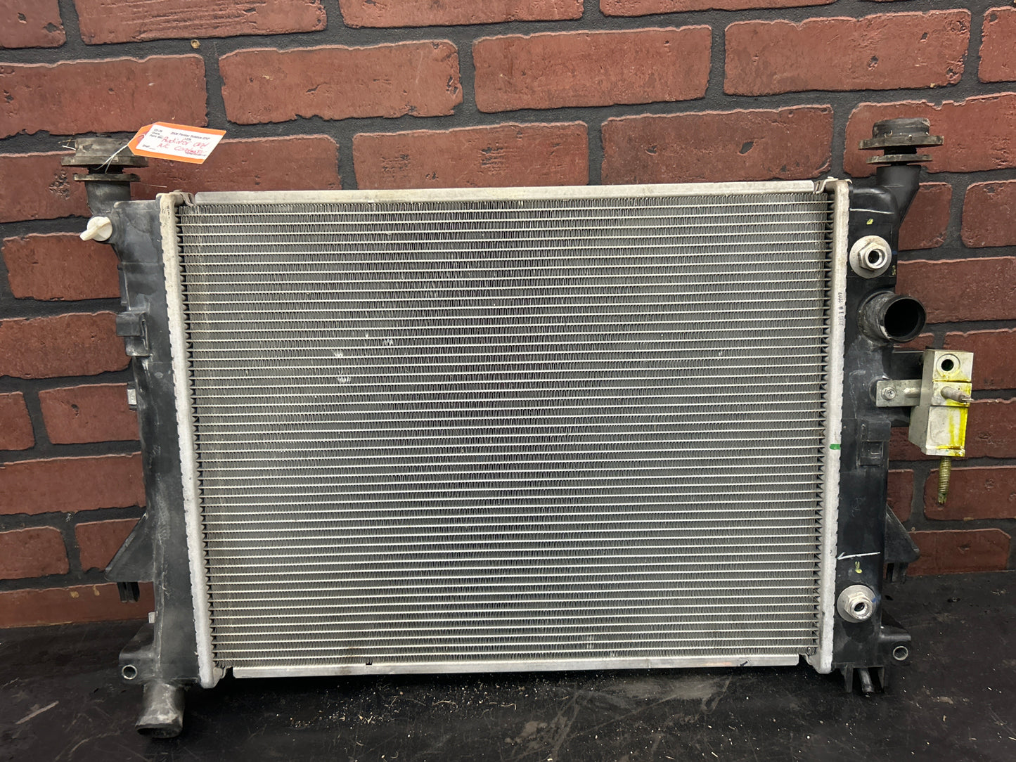 2007-2009 Pontiac Solstice GXP 2.0l A/T Radiator/Condenser/Fan OEM