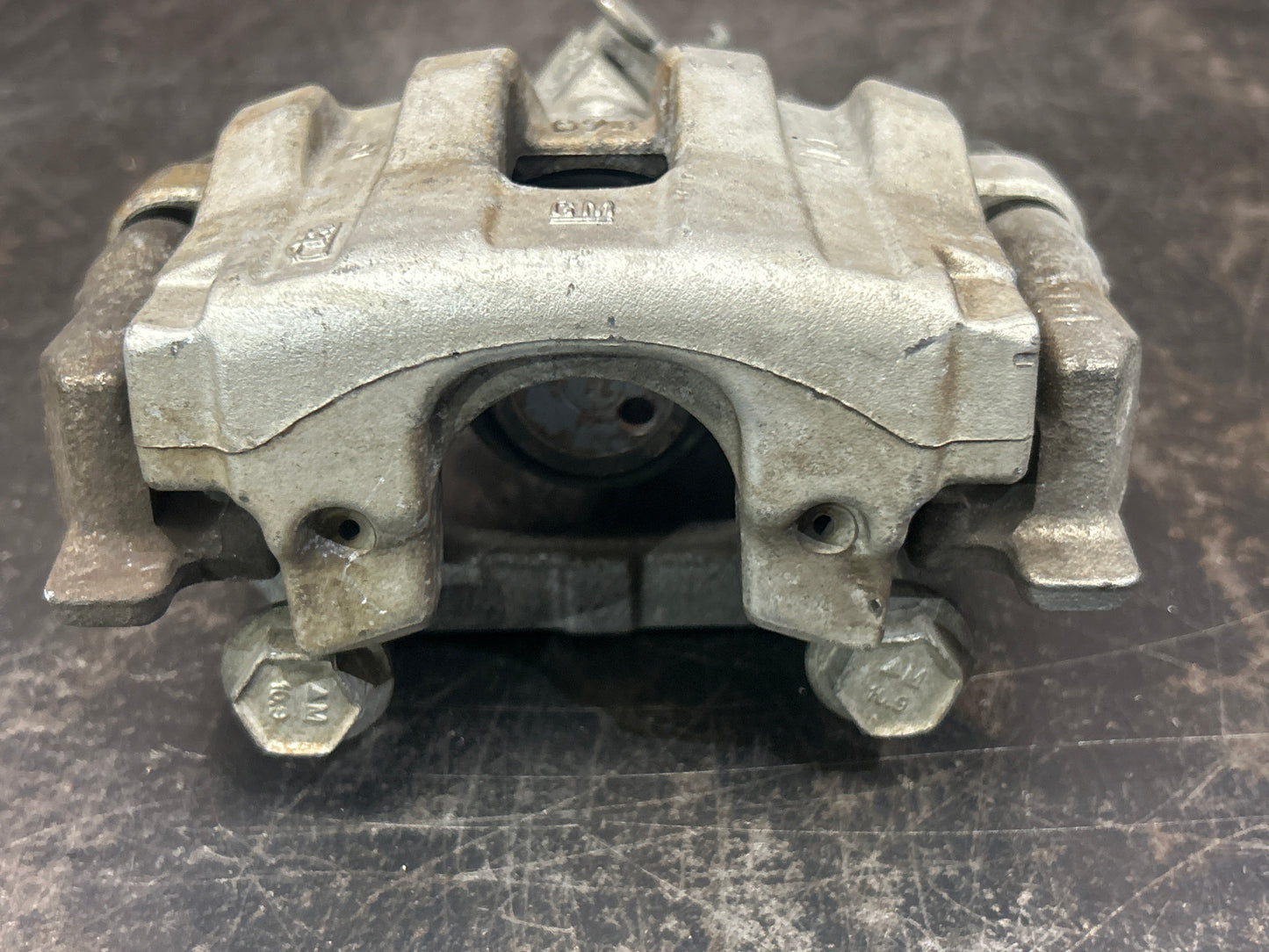 2006-2010 Pontiac Solstice/Saturn Sky Rear Left Side Brake Caliper OEM 15254646