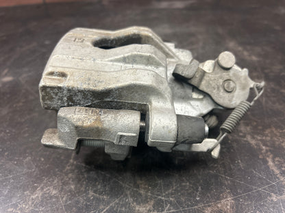 2006-2010 Pontiac Solstice/Saturn Sky Rear Left Side Brake Caliper OEM 15254646