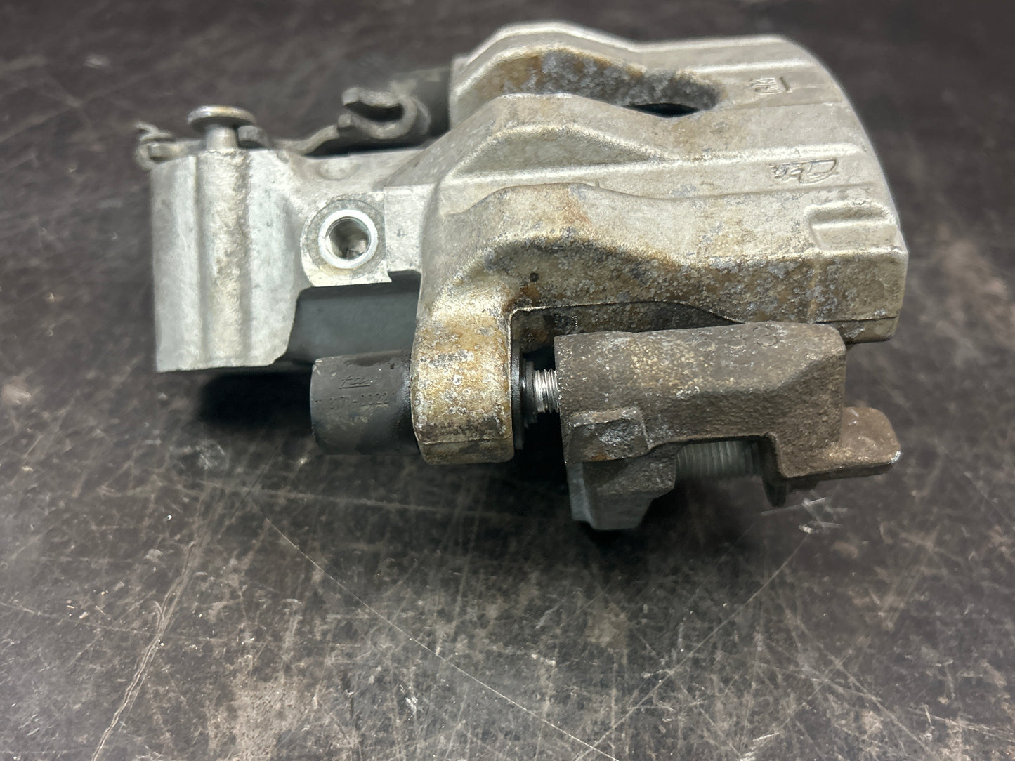 2006-2010 Pontiac Solstice/Saturn Sky Rear Left Side Brake Caliper OEM 15254646