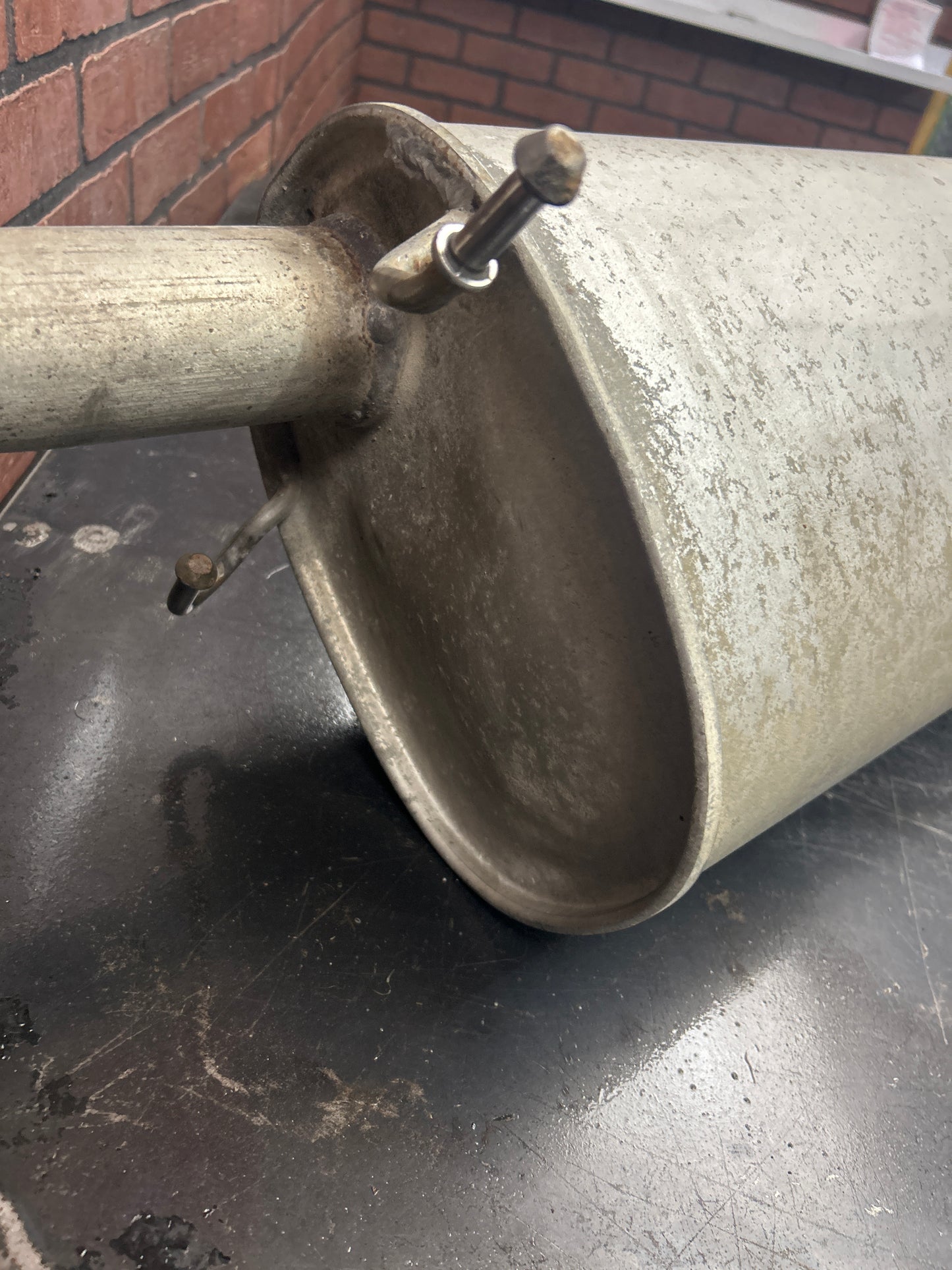 2007-2009 Pontiac Solstice GXP 2.0L Turbo Dual tip Exhaust Muffler OEM