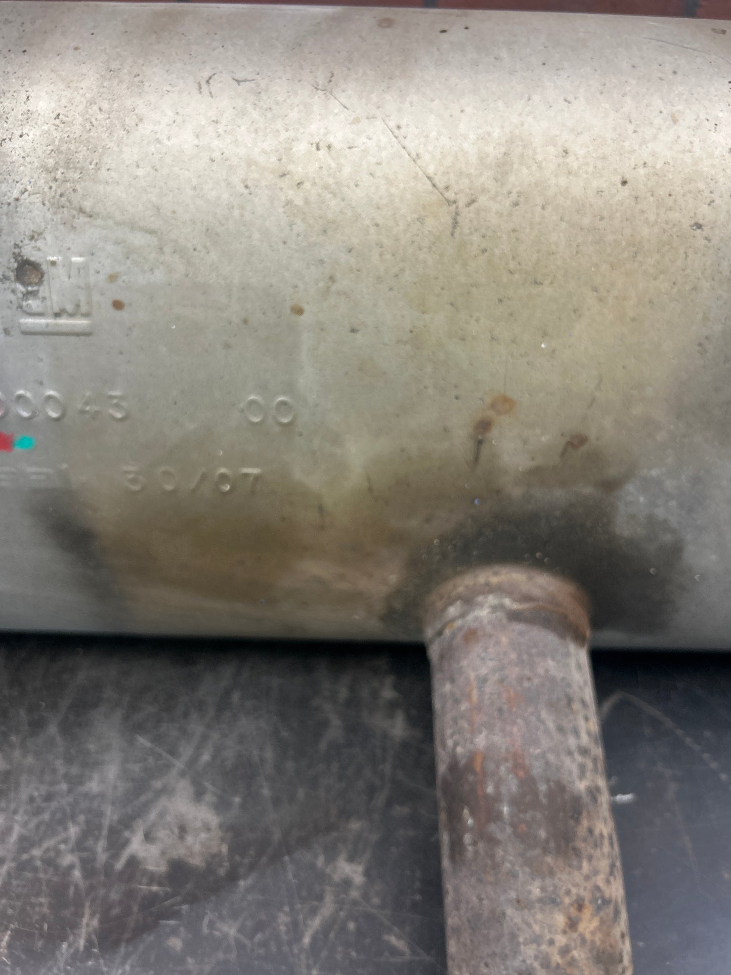 2007-2009 Pontiac Solstice GXP 2.0L Turbo Dual tip Exhaust Muffler OEM