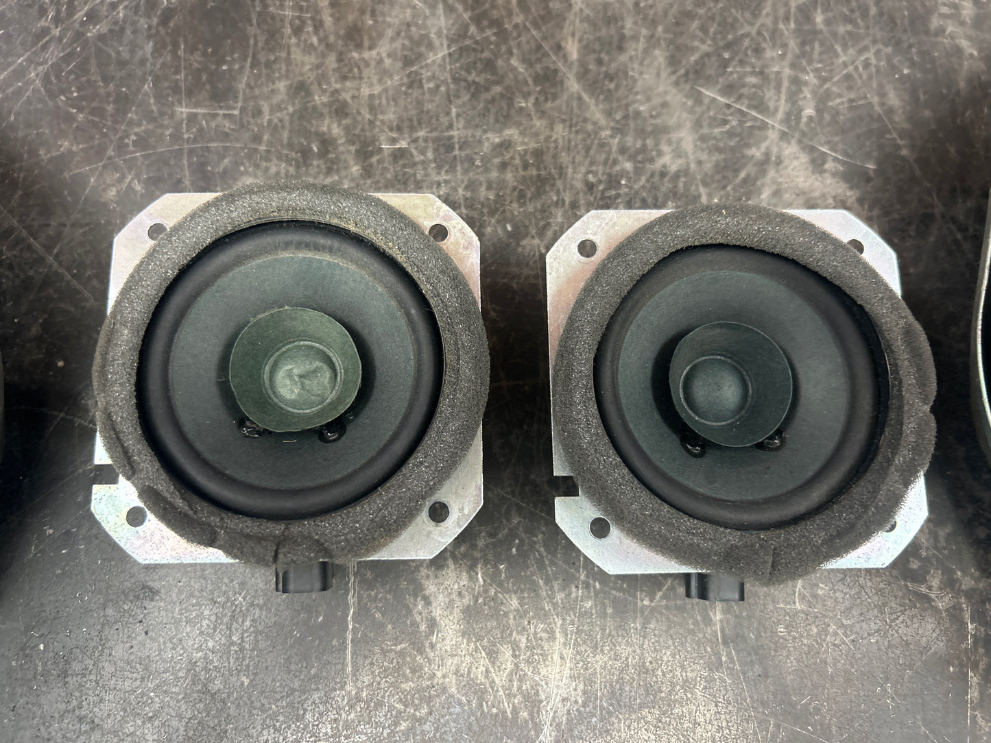 2006-2010 Pontiac Solstice/Saturn Sky Working Speaker Set Of 4 OEM GM 10373545