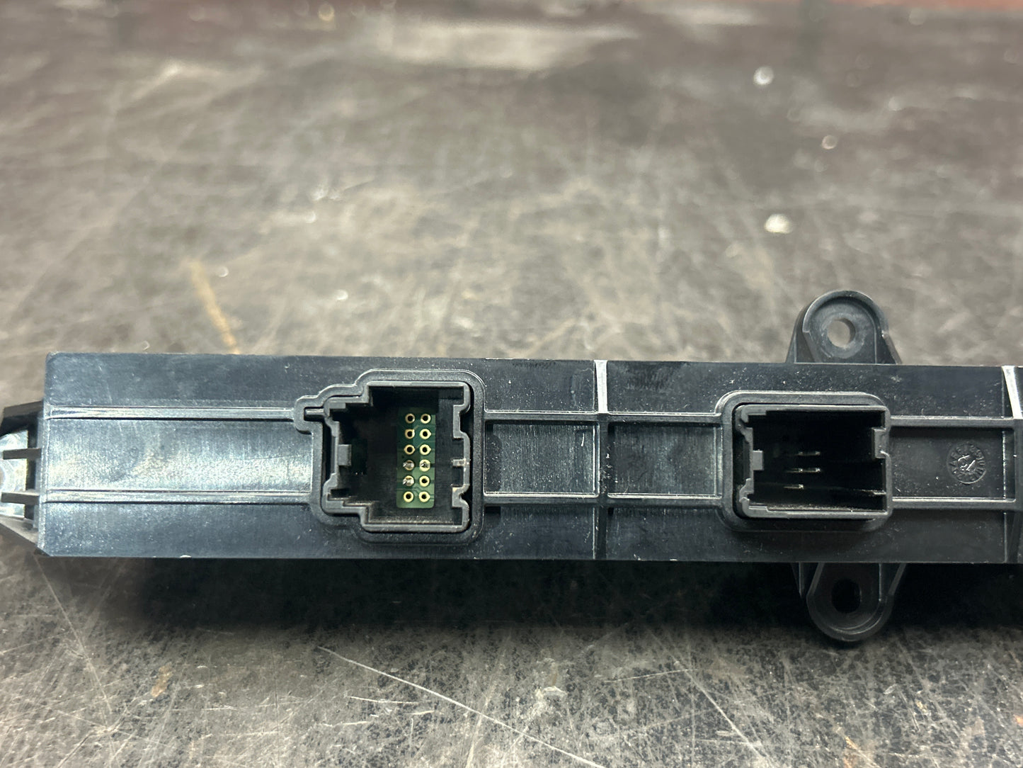 2019-2026 Chevy Silverado/GMC Sierra Hazard Electrical Switch Panel OEM