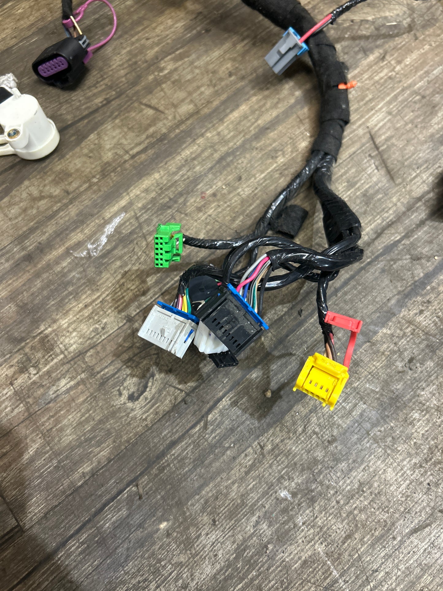 2007–2009 Pontiac Solstice GXP Turbo 2.0L Body Wiring Harness GM OEM 25867517