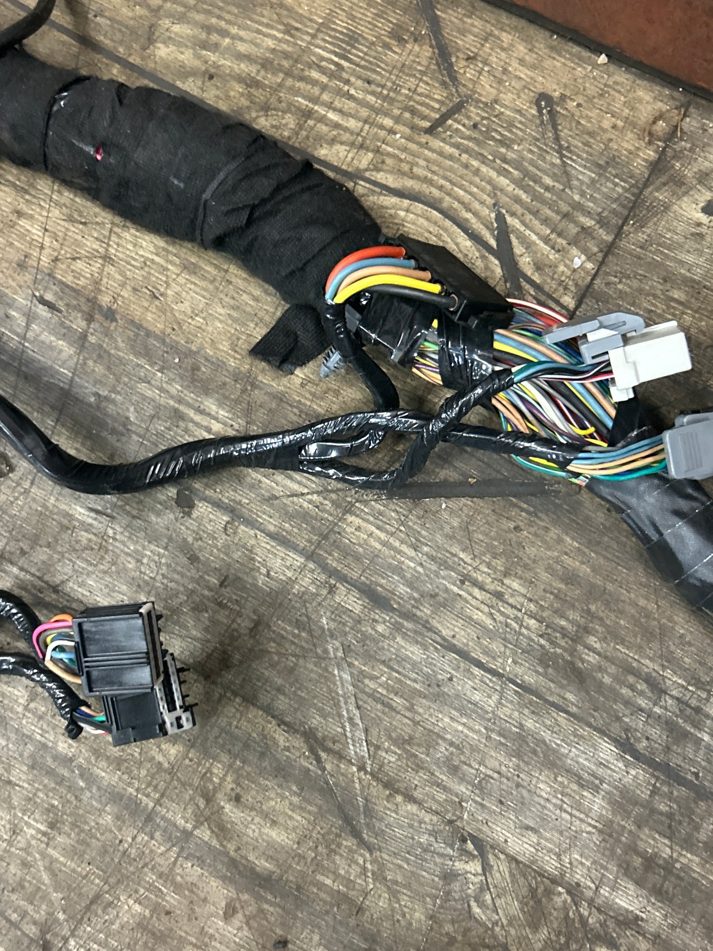 2007–2009 Pontiac Solstice GXP Turbo 2.0L Body Wiring Harness GM OEM 25867517