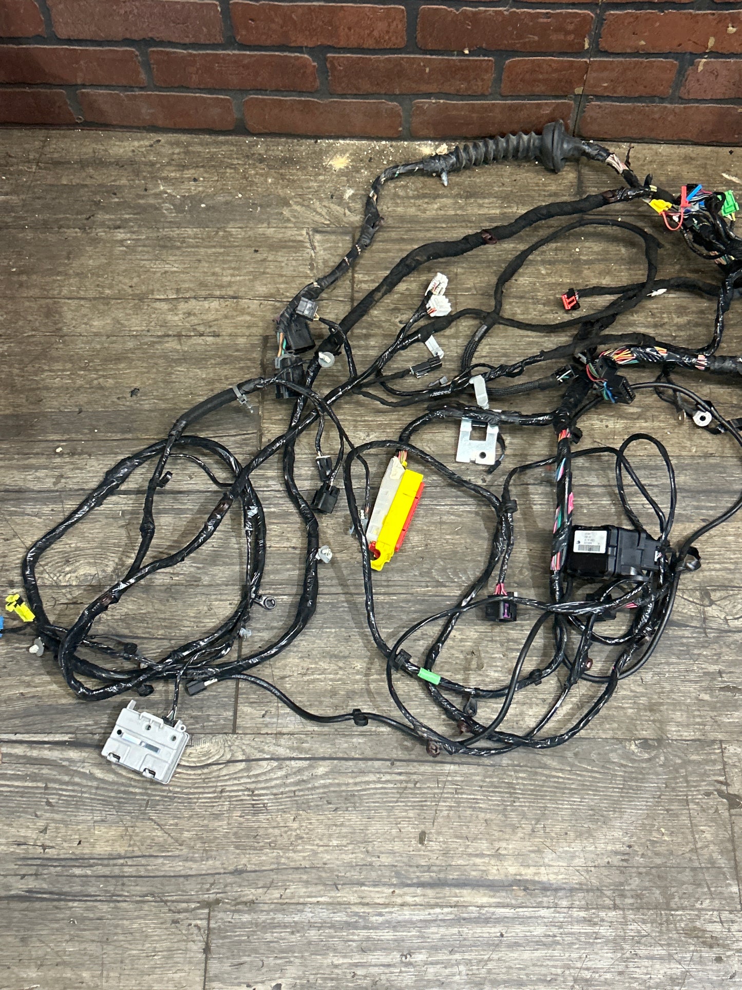 2007–2009 Pontiac Solstice GXP Turbo 2.0L Body Wiring Harness GM OEM 25867517
