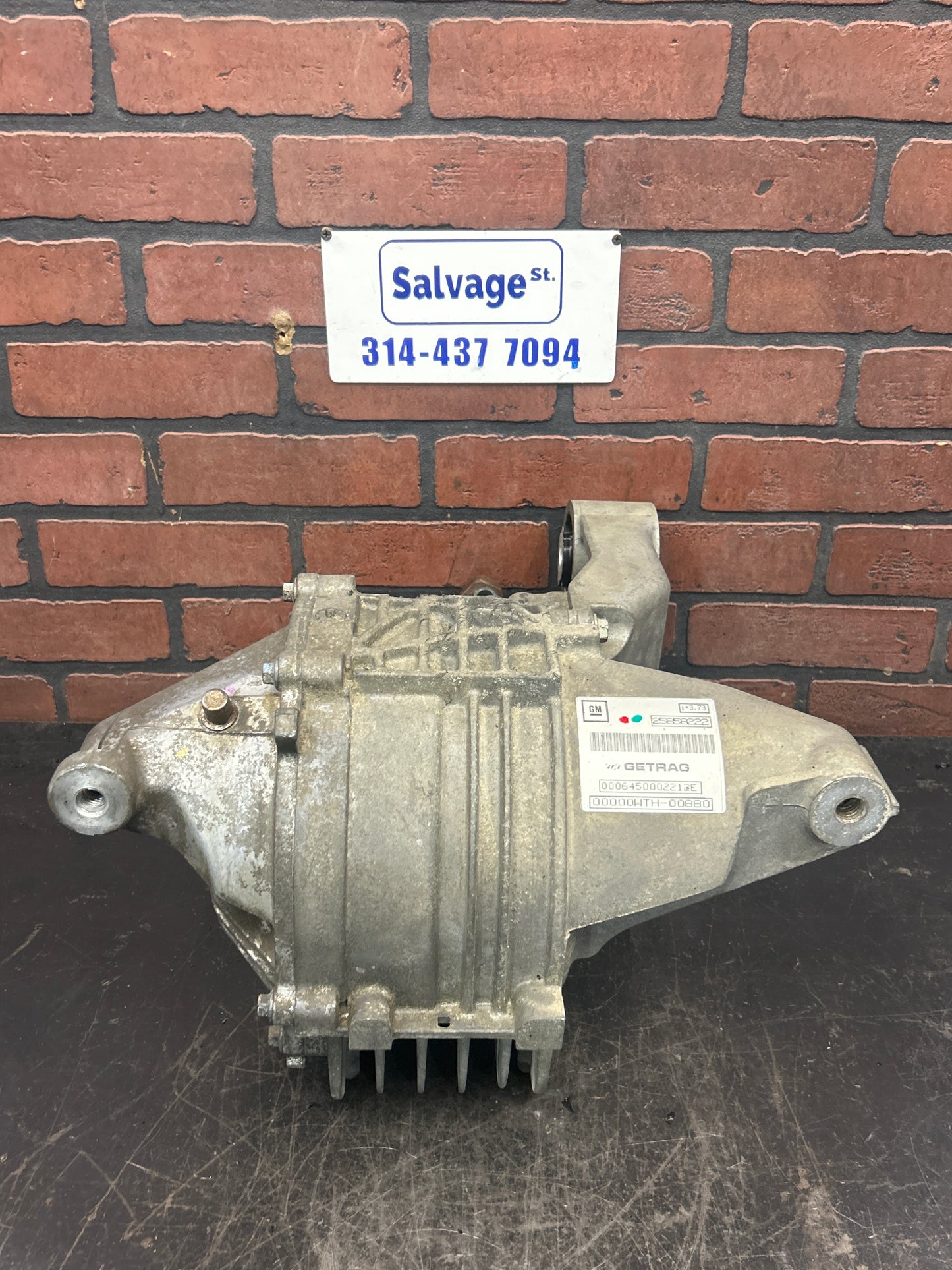 2006-2009 Pontiac Solstice GXP 2.0L Rear Differential Diff Automatic 3.73 OEM