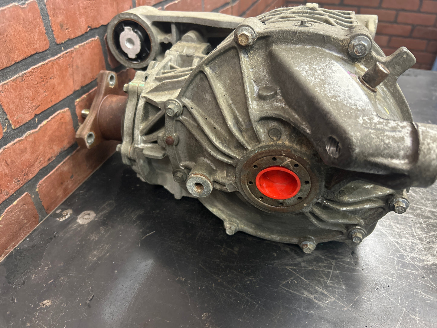 2006-2009 Pontiac Solstice GXP 2.0L Rear Differential Diff Automatic 3.73 OEM