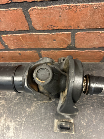 2011-2014 DODGE CHALLENGER SRT8 MANUAL 6 SPEED DRIVE SHAFT ASSEMBLY OEM