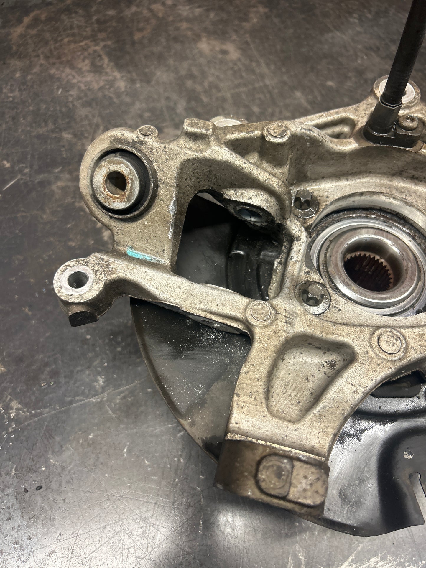 2011-2023 Dodge SRT Challenger/Charger Right Passenger Rear Spindle Knuckle Hub
