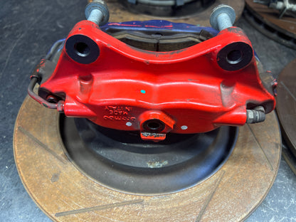08-23 Dodge Challenger Charger SRT 4 Piston Brembo Brake Caliper Rotor Set OEM