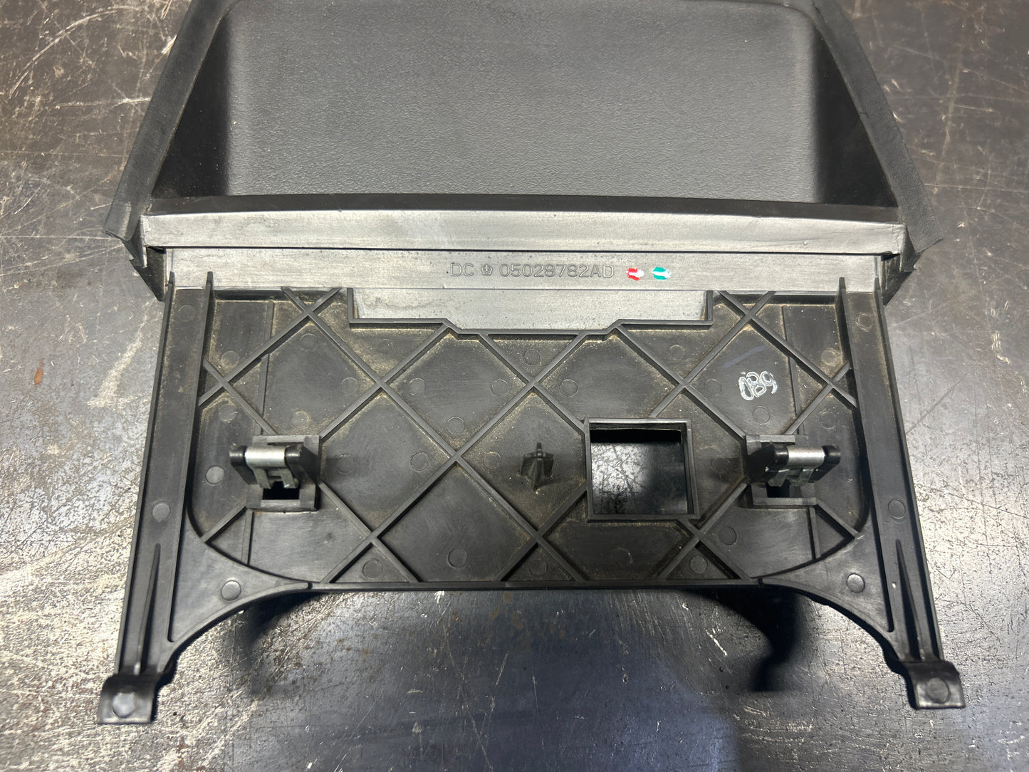 08-23 Dodge Challenger 3rd Third Brake Stop Taillight Lamp Rear OEM 05028782AD