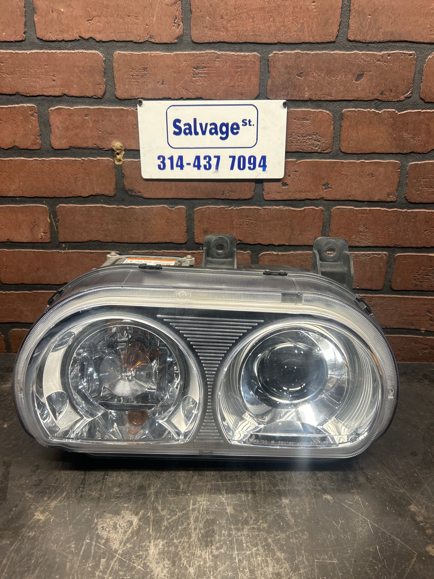 2008-2014 Dodge Challenger HID Left Side Headlight Assembly OEM 05028779AB