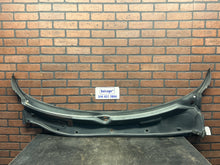 08-23 CHALLENGER SRT8 OEM EXTERIOR WINDSHIELD WIPER COWL TRIM PANEL 05028757AD