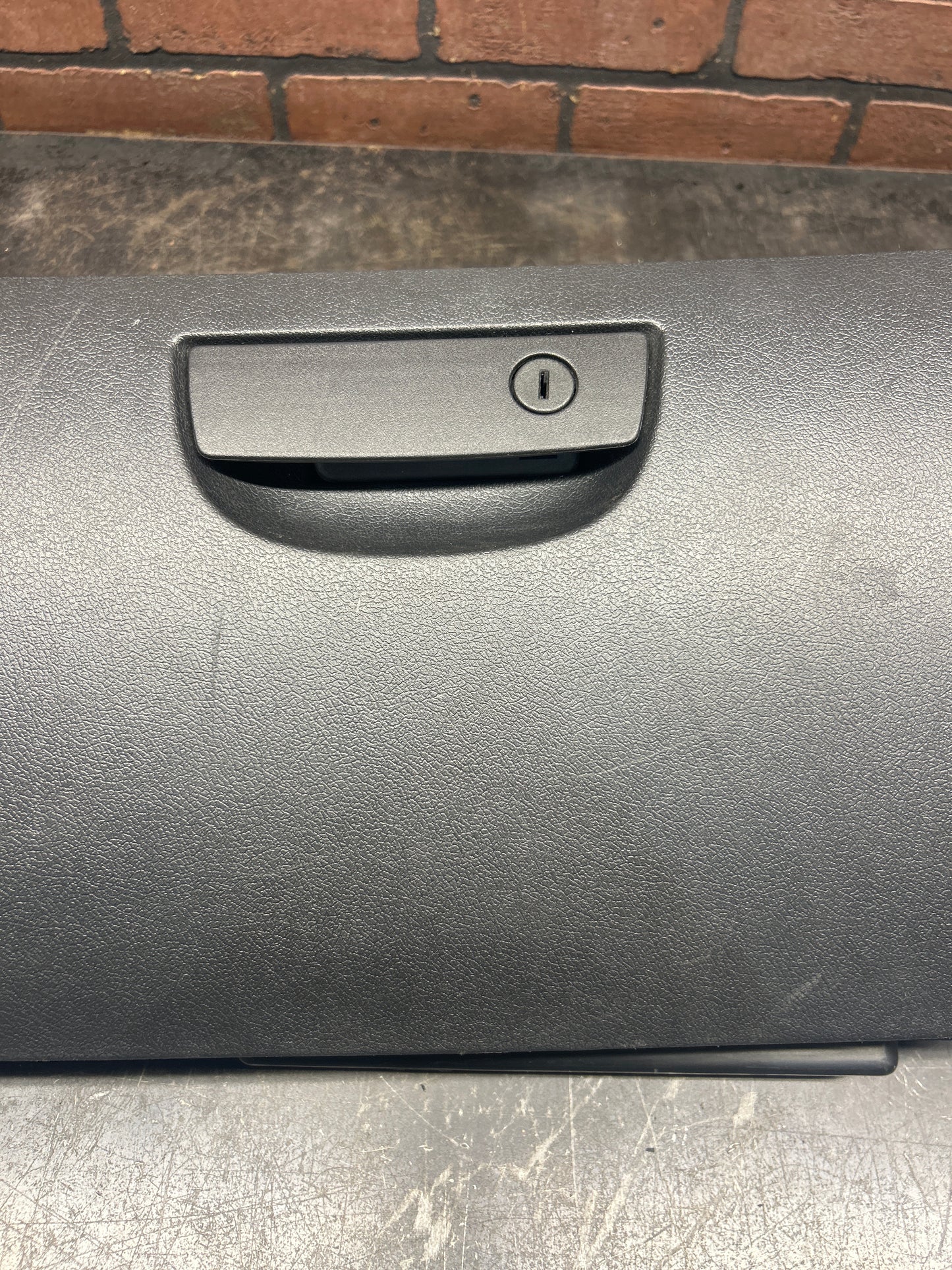 2008-2014 Dodge Challenger Dashboard Glove Box Door Assembly GUEUZ80XDVAC OEM