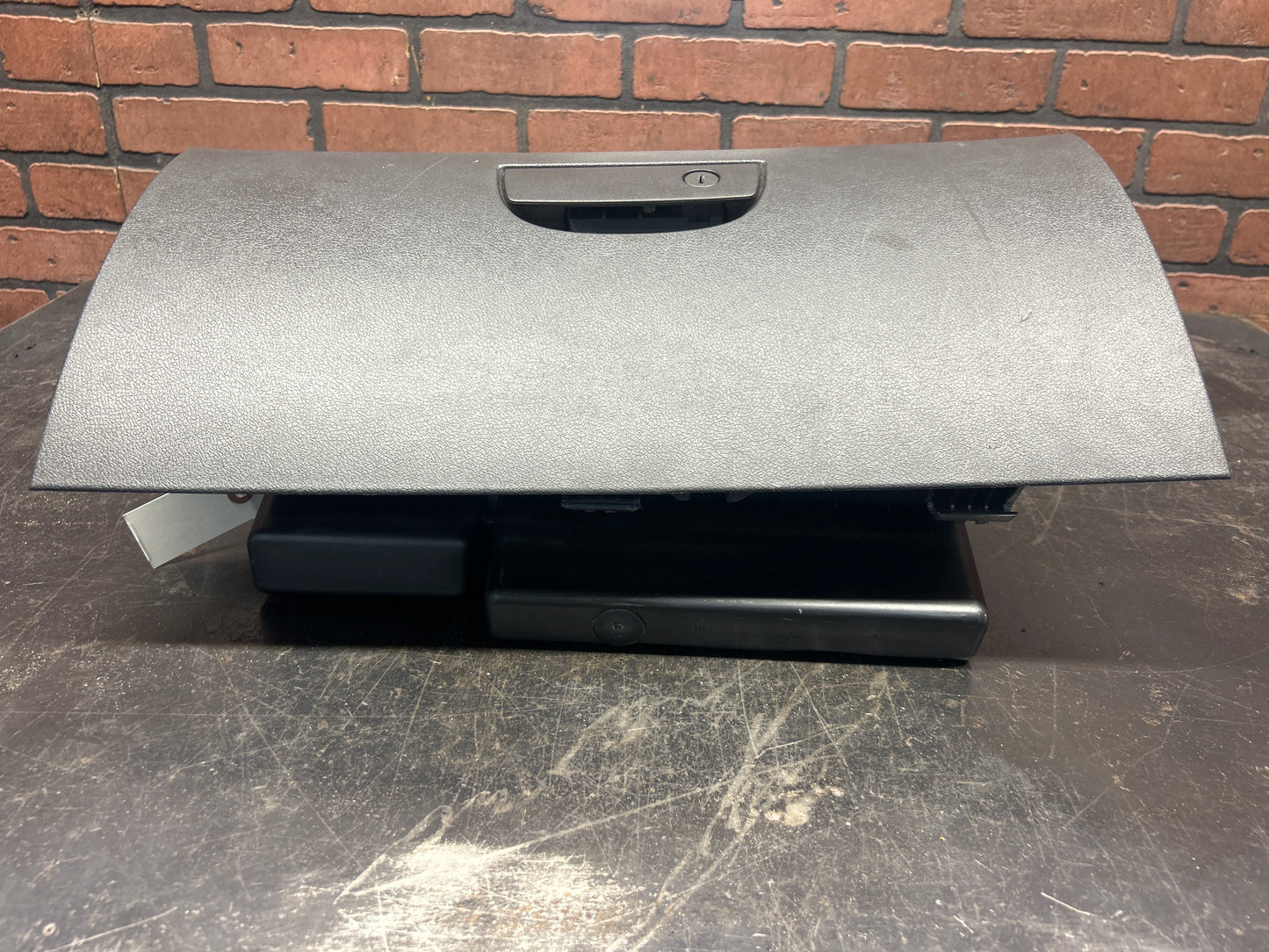 2008-2014 Dodge Challenger Dashboard Glove Box Door Assembly GUEUZ80XDVAC OEM