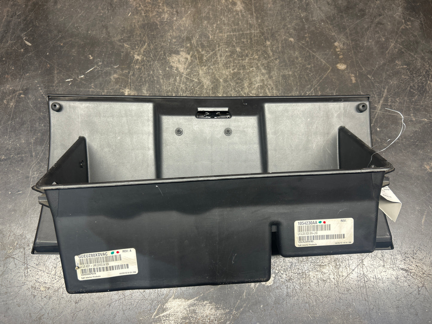 2008-2014 Dodge Challenger Dashboard Glove Box Door Assembly GUEUZ80XDVAC OEM