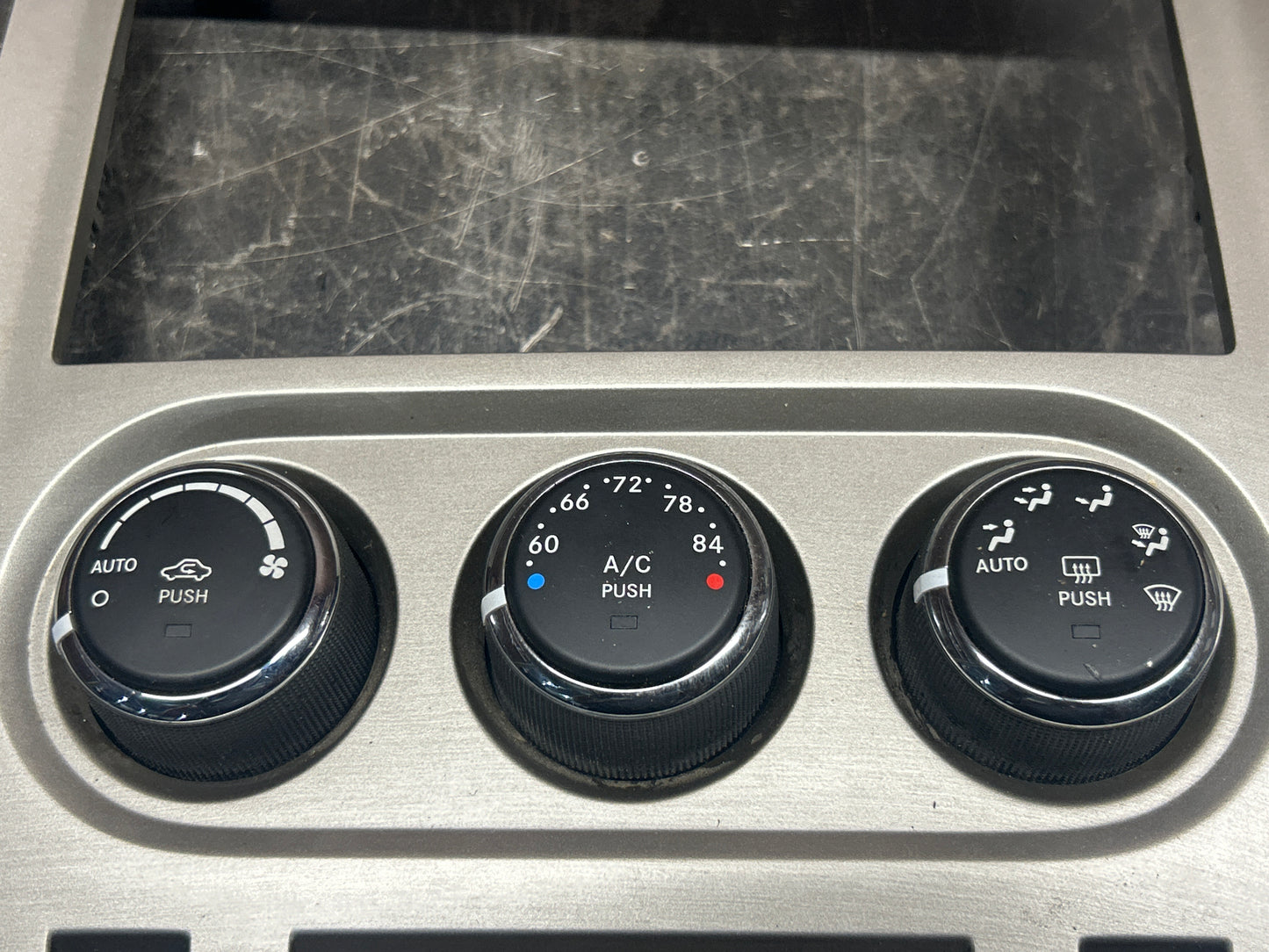 2011 - 2014 DODGE CHALLENGER OEM AC HEATER CLIMATE CONTROL SWITCH BEZEL
