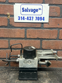 2013-2014 Dodge Challenger ABS Anti-lock Brake Module ABS Pump OEM 04584548AG