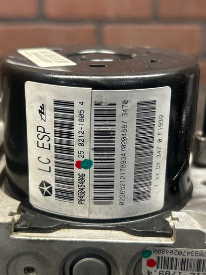 2013-2014 Dodge Challenger ABS Anti-lock Brake Module ABS Pump OEM 04584548AG