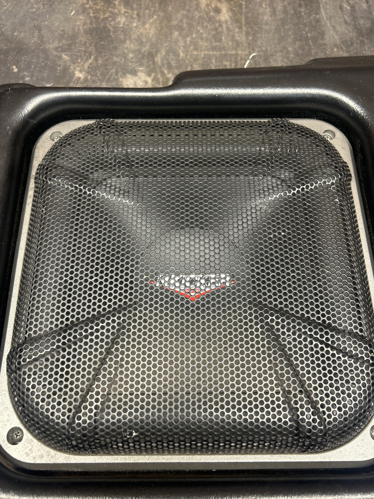 2008-2011 Dodge Challenger SRT8 Kicker Subwoofer Factory Upgrade Sub Assembly