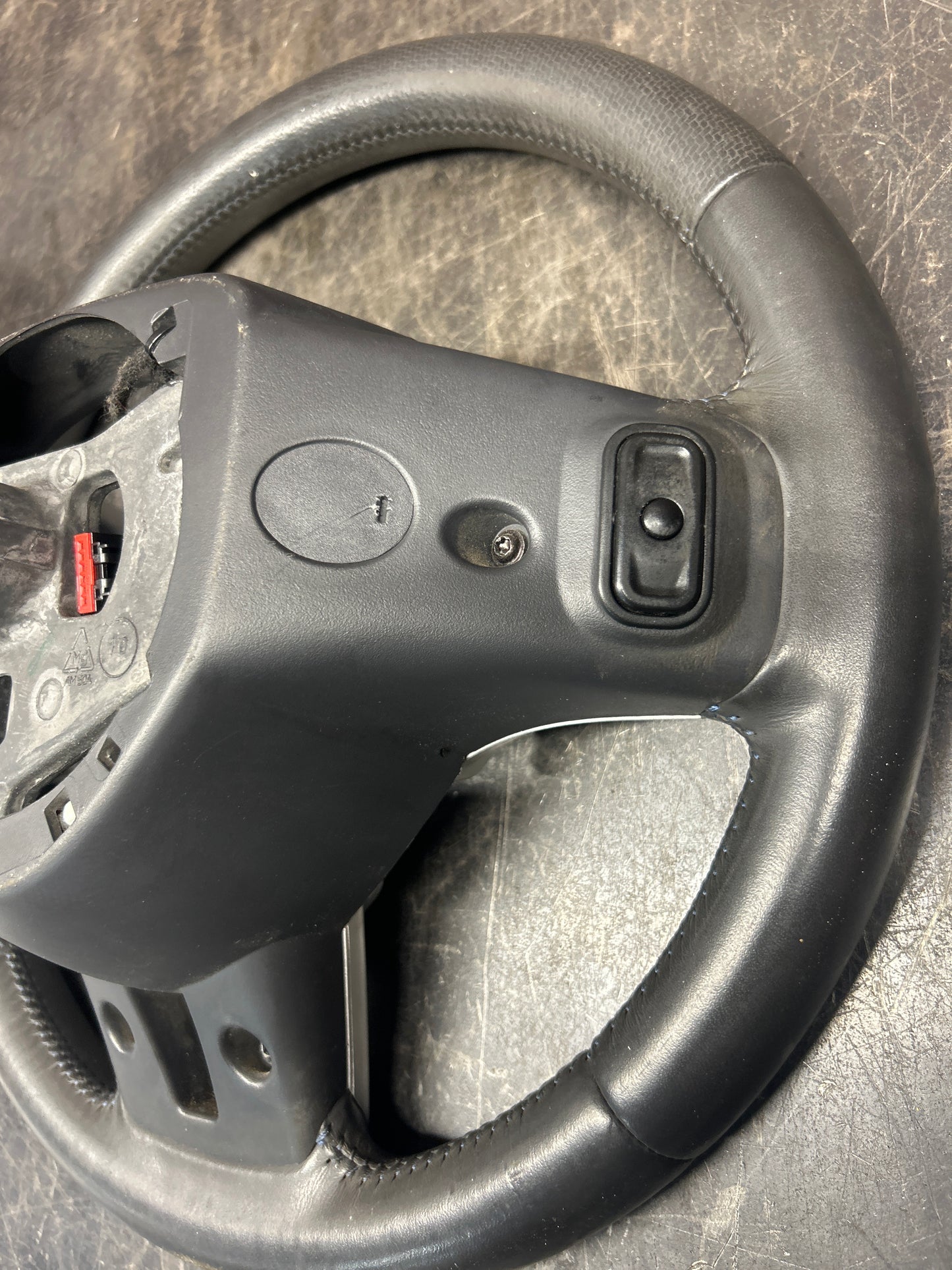 2011-2013 Dodge Challenger SRT8 OEM Steering Wheel Assembly 1UV56XDVAA