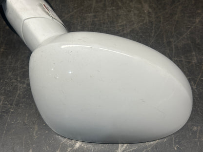 2010-2014 Dodge Challenger Rh Passenger Side Power Door Mirror OEM PW7 White
