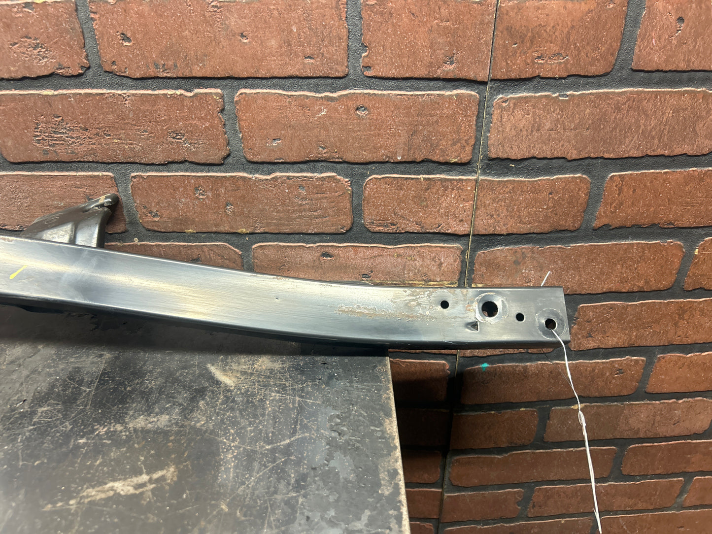 2011-2014 DODGE CHALLENGER FRONT WHEELHOUSE STRUT TOWER BRACE MOUNT OEM