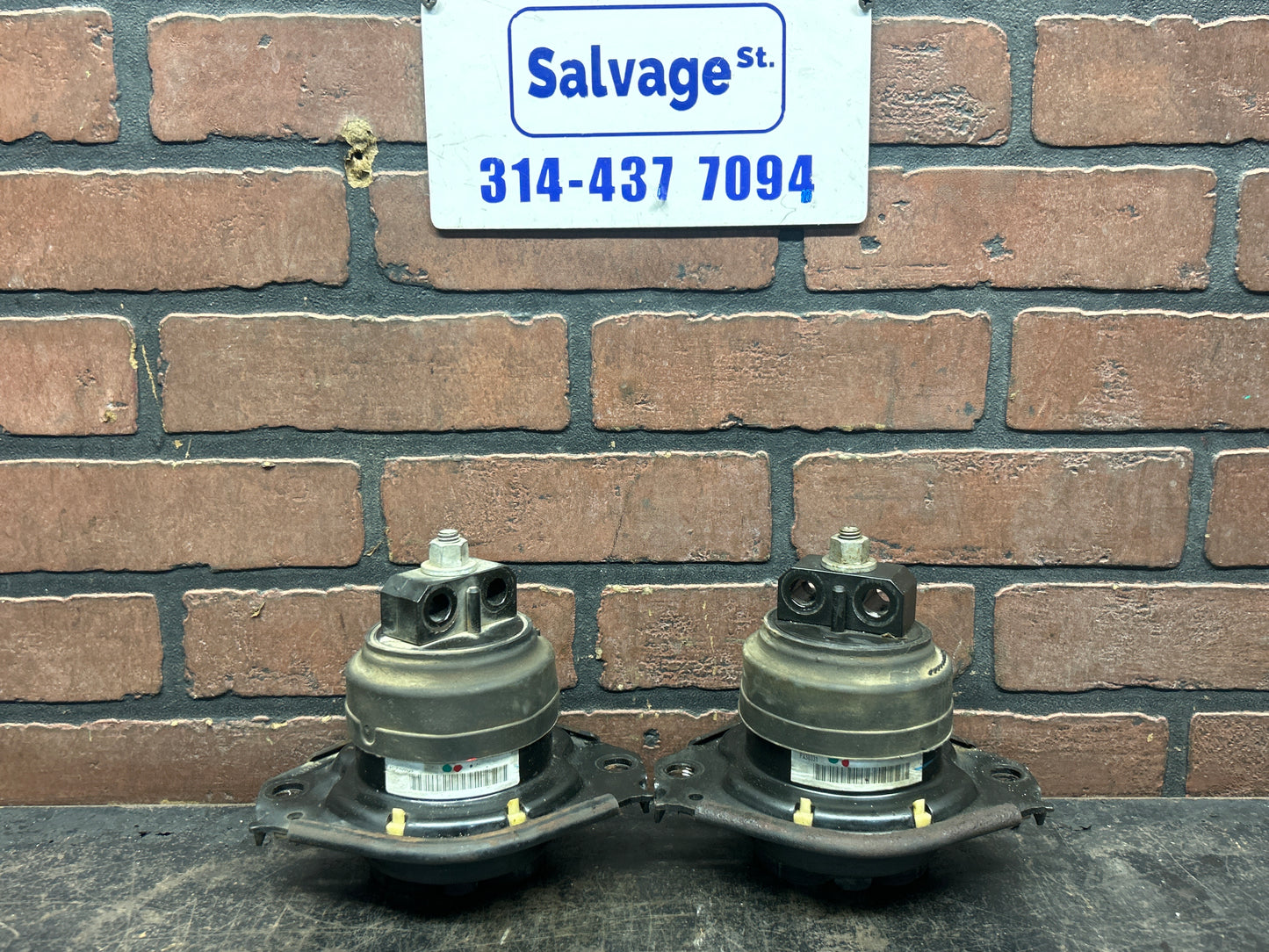 2011-2023 Dodge Challenger/Charger 6.4L Engine Mount Set OEM 68062143AC