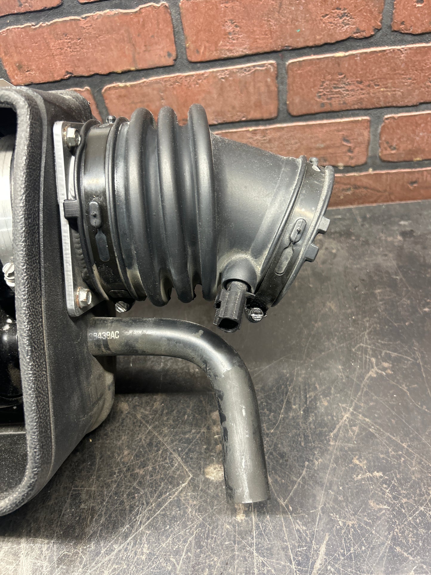 2011-2018 Dodge Challenger/Charger Mopar Performance Cold Air Intake System OEM