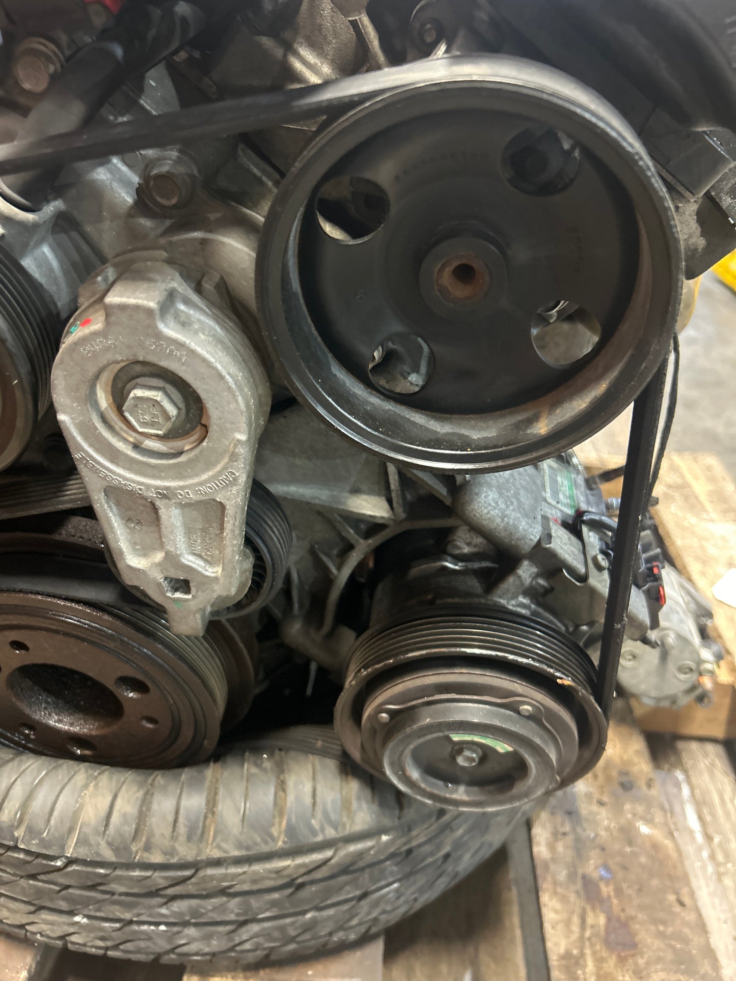 11-14 Charger 300 Challenger SRT8 6.4L 392 Hemi Engine ESH Non-MDS 160k TESTED