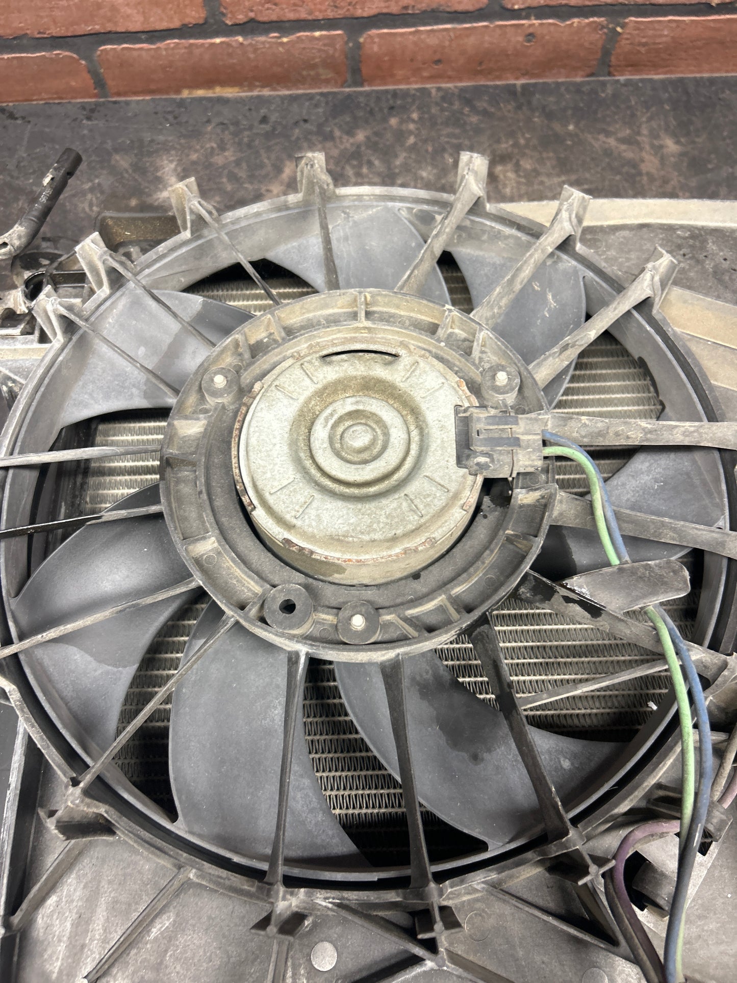 2009-2023 Dodge Challenger SRT8 Radiator Dual Cooling Fan Assembly 68050294AC