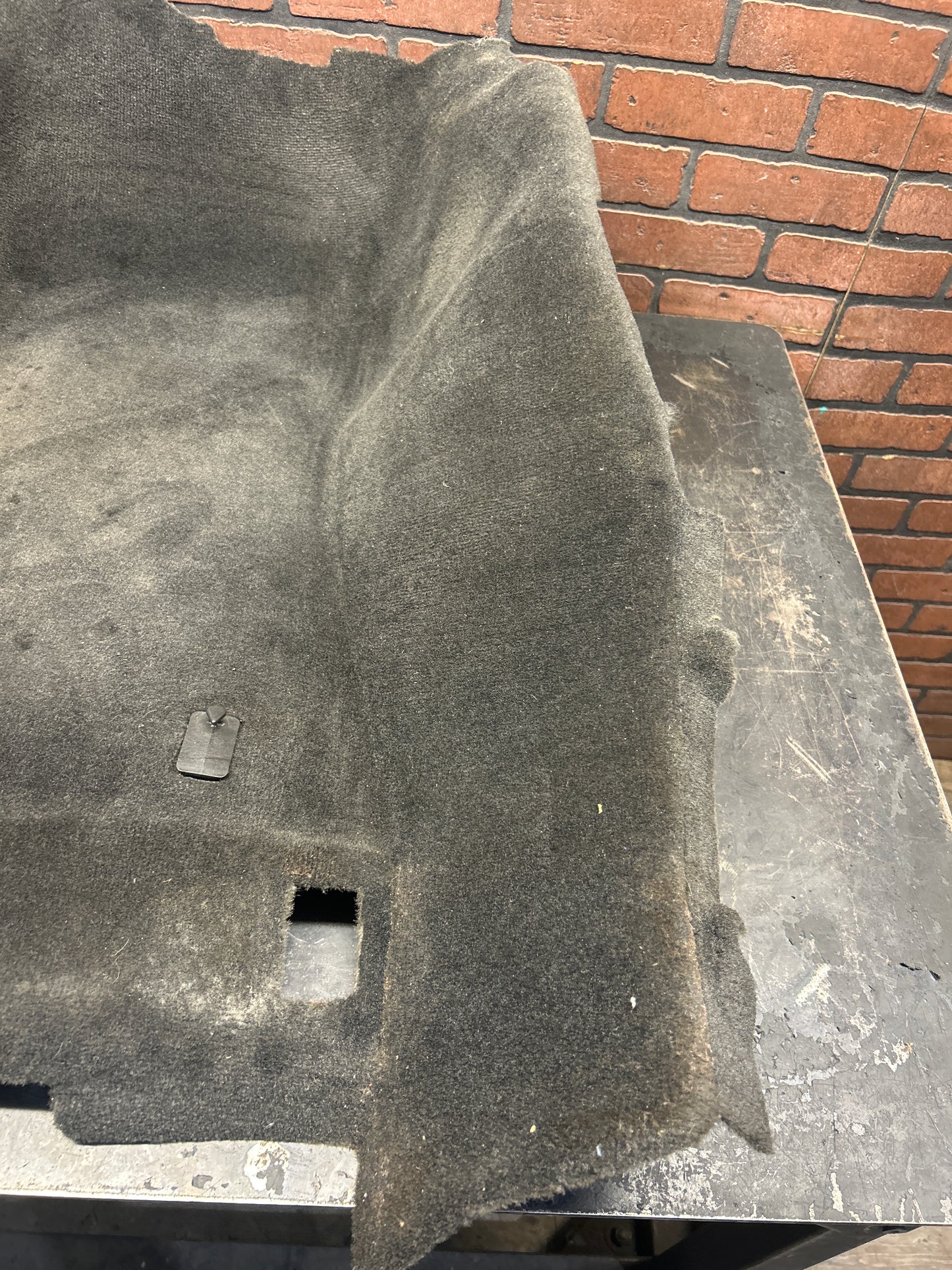 2008-10 DODGE CHALLENGER FRONT LEFT DRIVER SIDE FLOOR COVER LINER MAT CARPET OEM