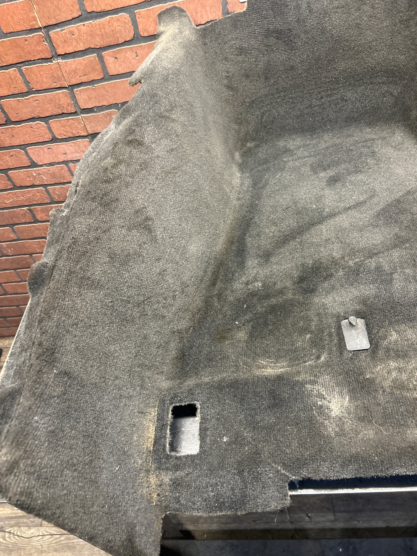 2008-10 DODGE CHALLENGER FRONT PASSENGER RIGHT FLOOR COVER LINER MAT CARPET OEM