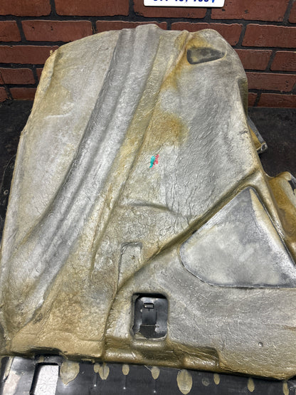 2008-10 DODGE CHALLENGER FRONT PASSENGER RIGHT FLOOR COVER LINER MAT CARPET OEM