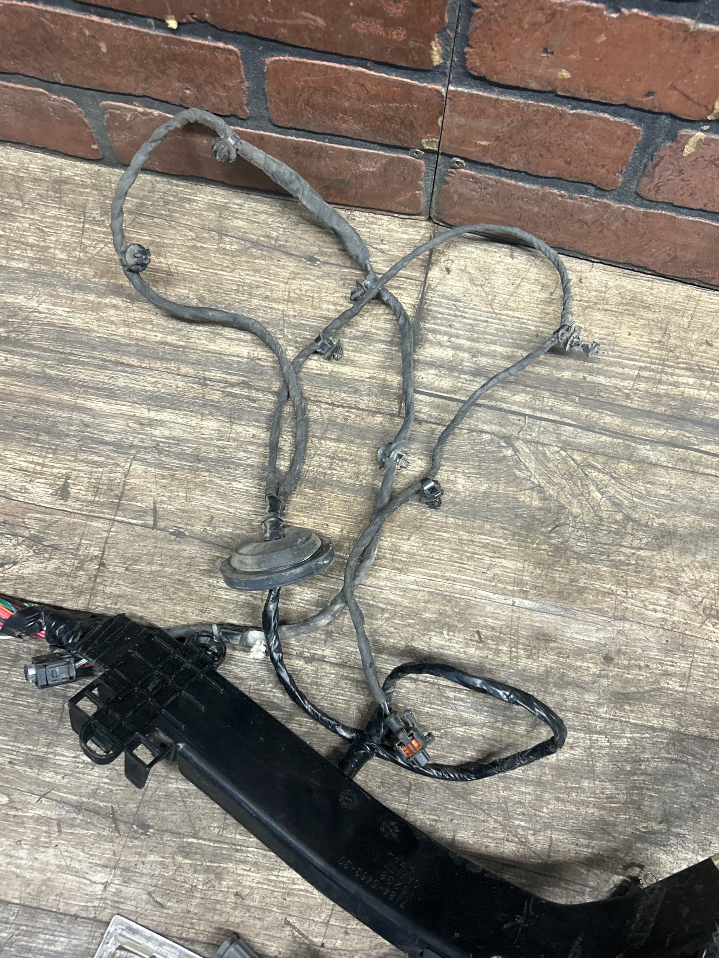 2011 DODGE CHALLENGER SRT8 6.4L OEM BODY WIRE WIRING HARNESS 68064019AC
