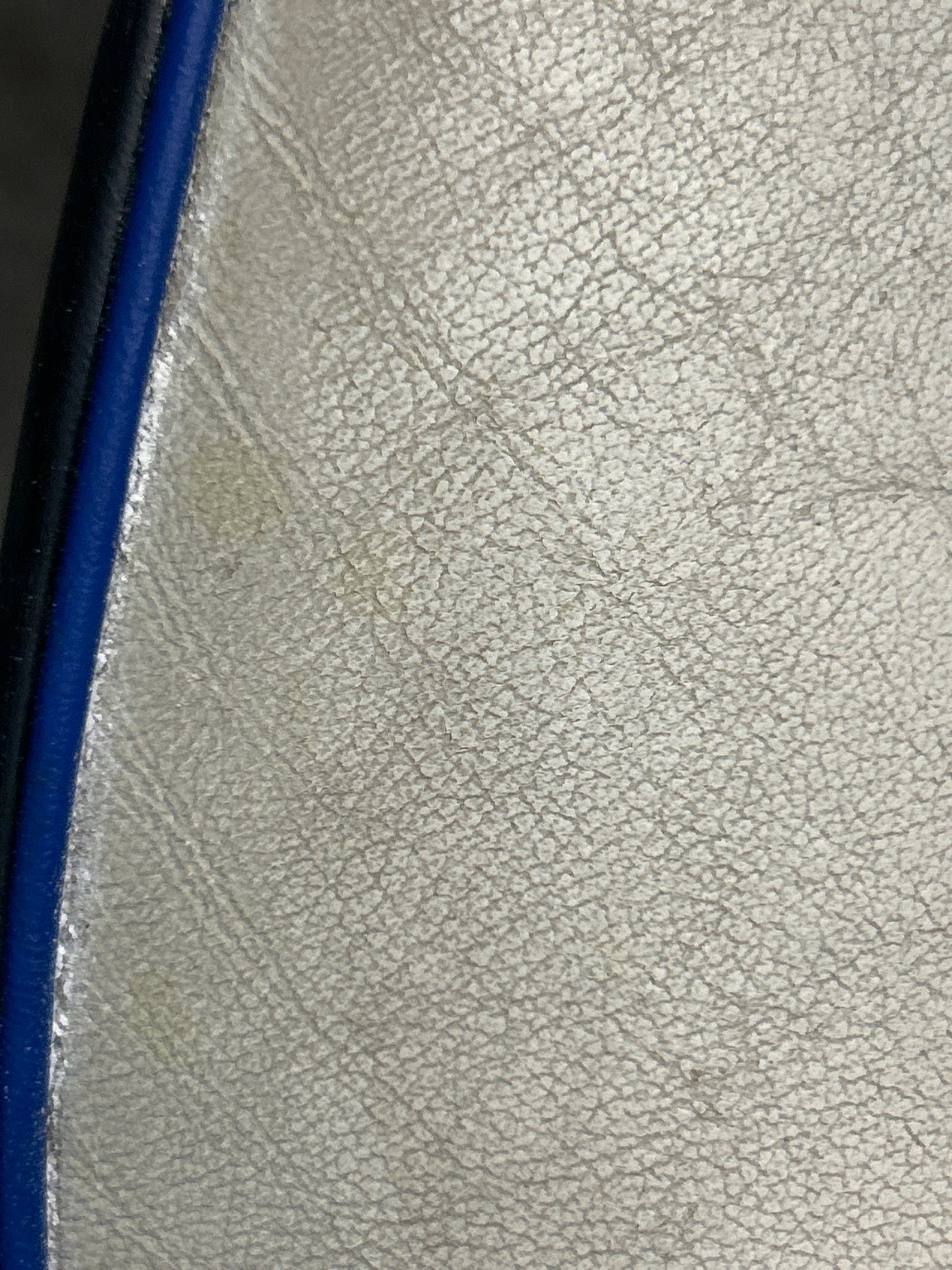 2011 Dodge Challenger SRT8 Inaugural Edition White and Blue Leather Seats OEM