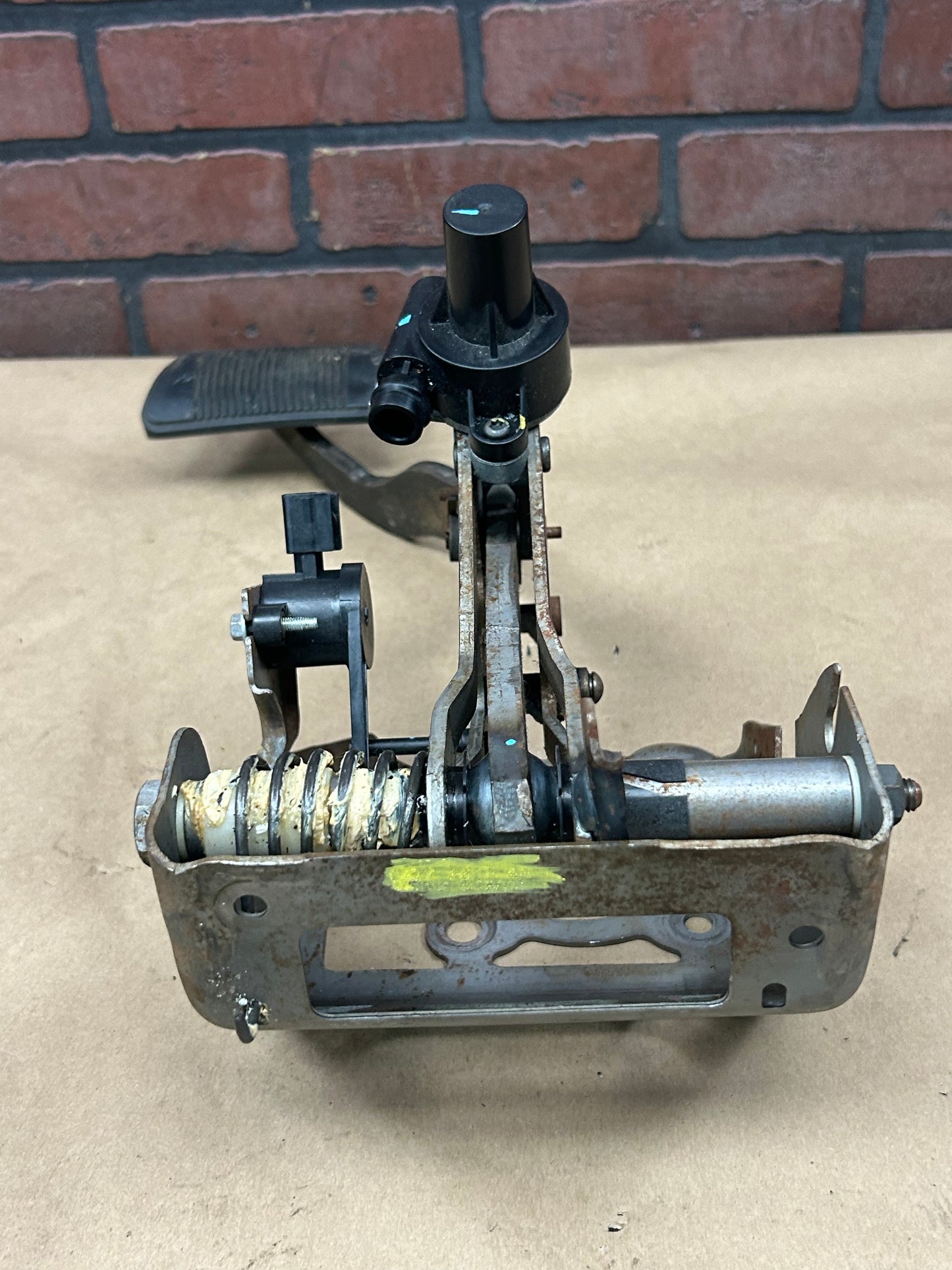 2012-2023 Dodge Charger Chrysler 300 Adjustable Brake Pedal Assembly OEM